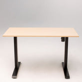 Birou electric SmartAdjust, inaltime reglabila, blat crem 120x60 cm, cadru negru, controler sus/jos, 1 motor, nou